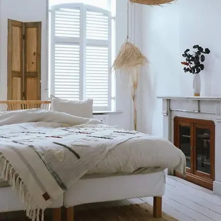 Apartment Superbe Avec Cheminee Verviers