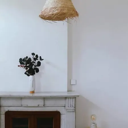 Διαμέρισμα Superbe Avec Cheminee *